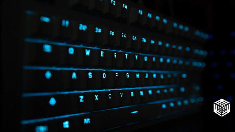 公司背光硅胶键盘,背光机械键盘远销美国,新加坡!